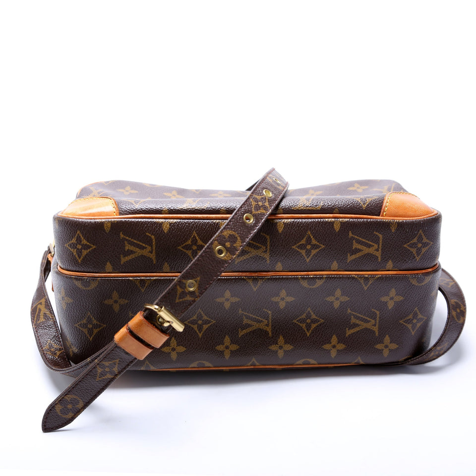 Nil Monogram