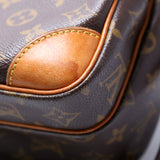 Nil Monogram
