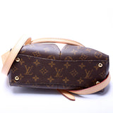 V Tote BB Monogram