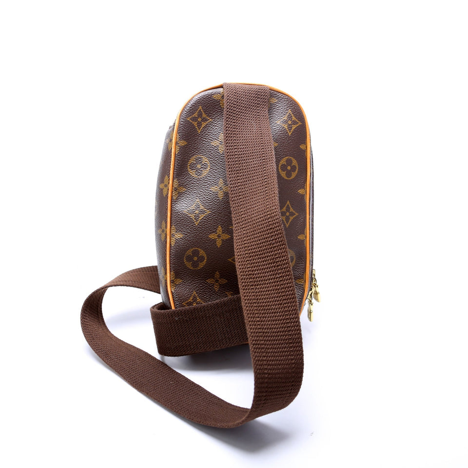 Pochette Gange Monogram