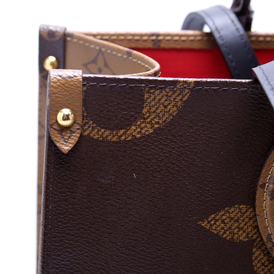 ONTHEGO MM Monogram Reverse
