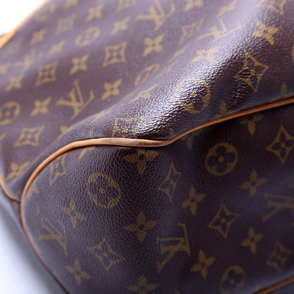 Delightful PM Monogram