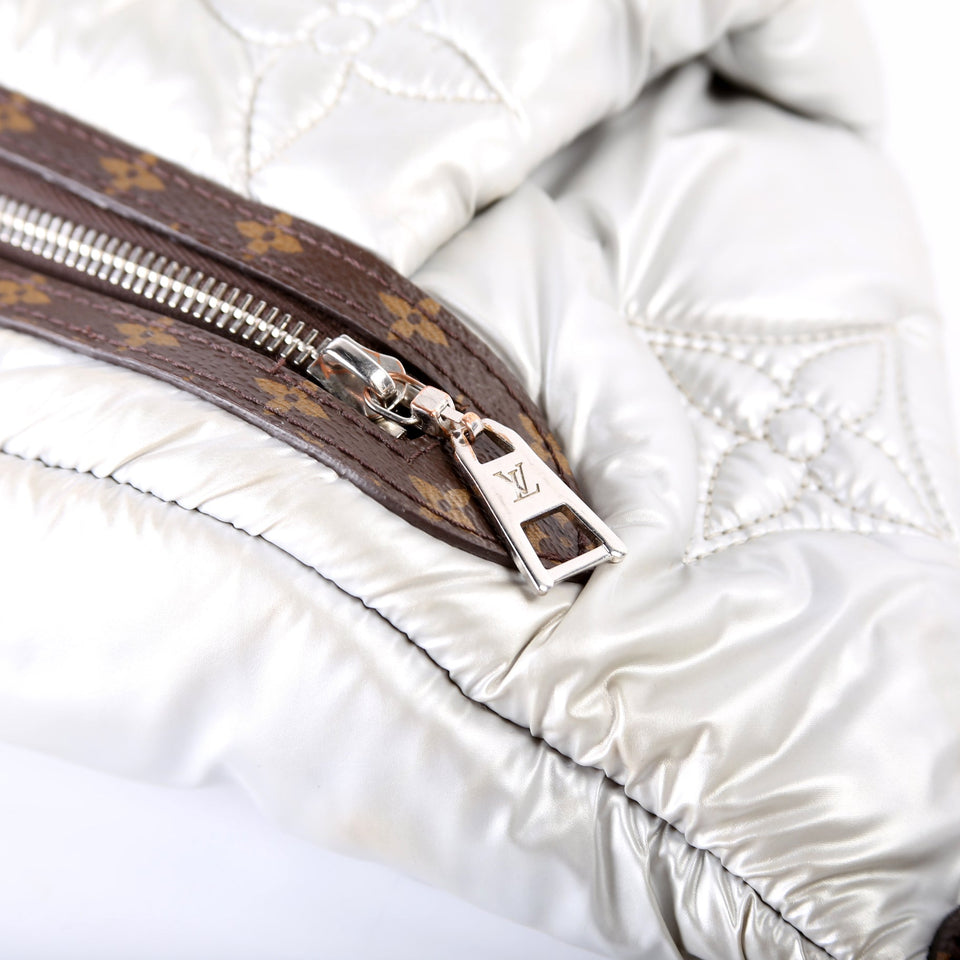 Maxi Bumbag Pillow Monogram Silver