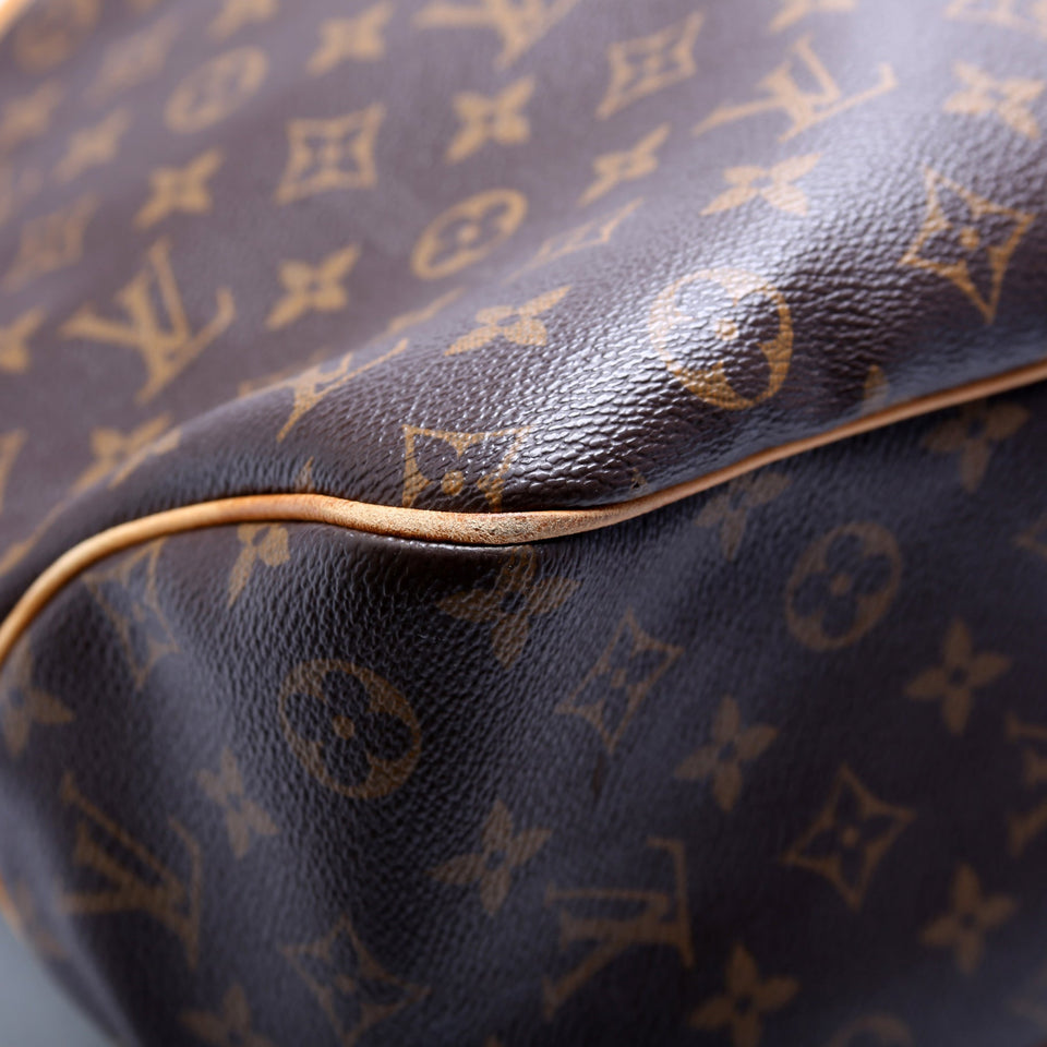 Delightful PM Monogram