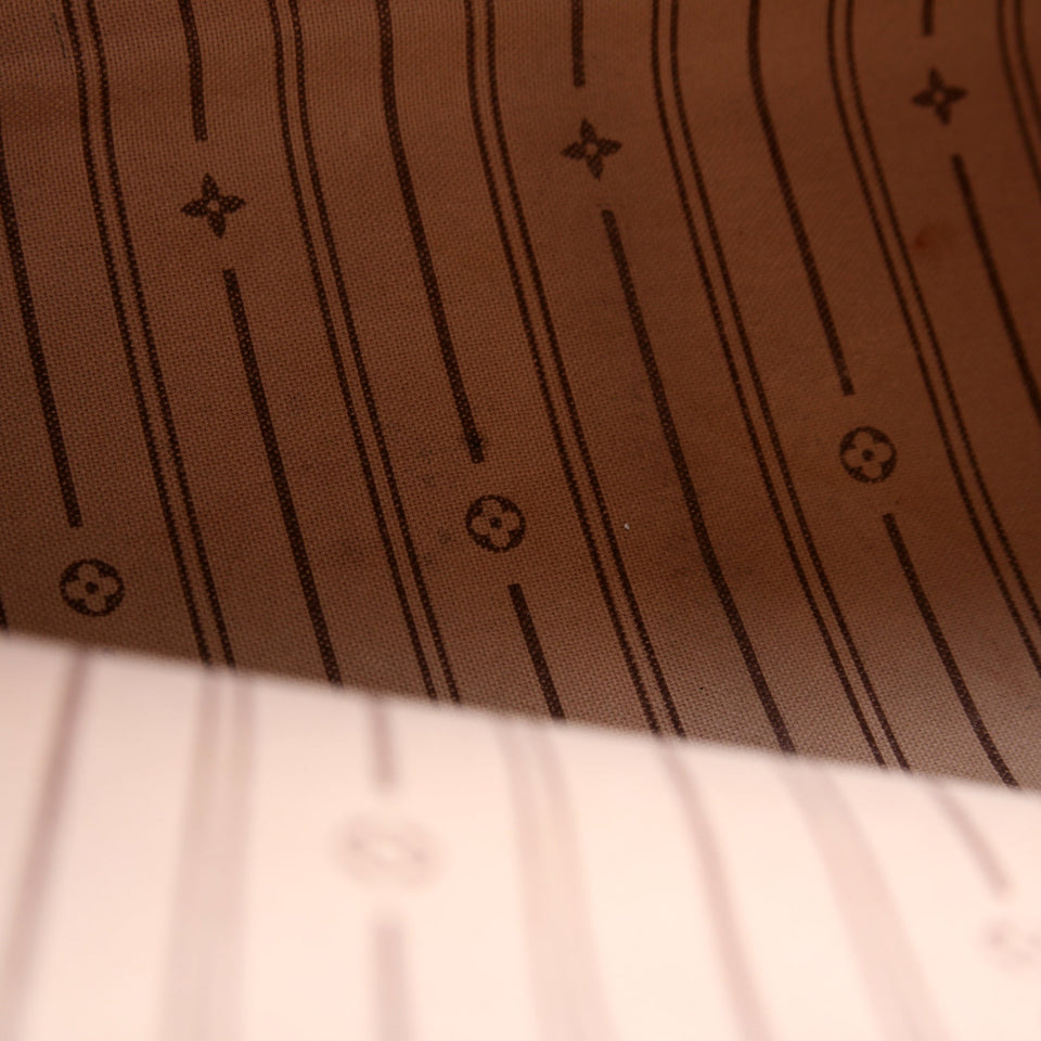Delightful PM Monogram