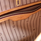 Delightful PM Monogram
