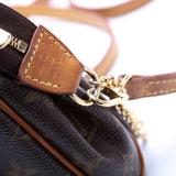 Eva Clutch Monogram