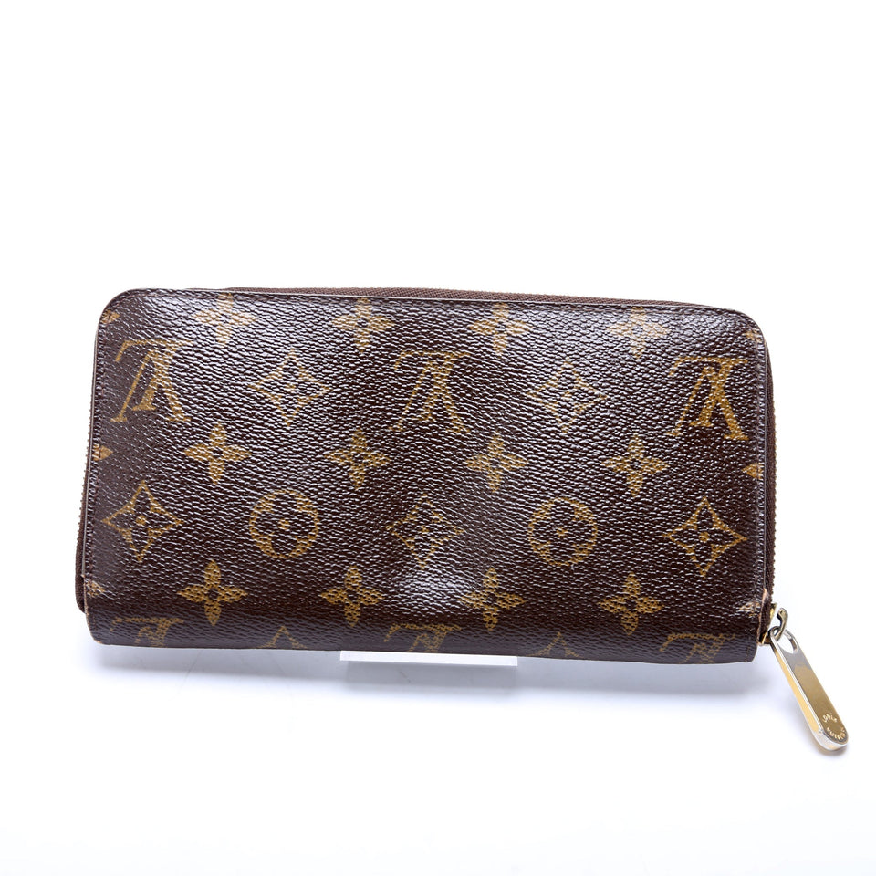 Zippy Wallet Monogram