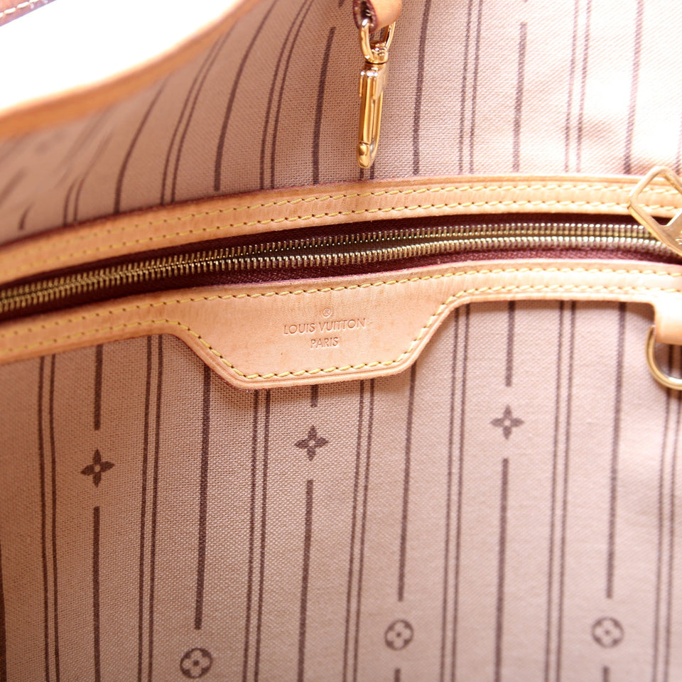 Delightful GM Monogram