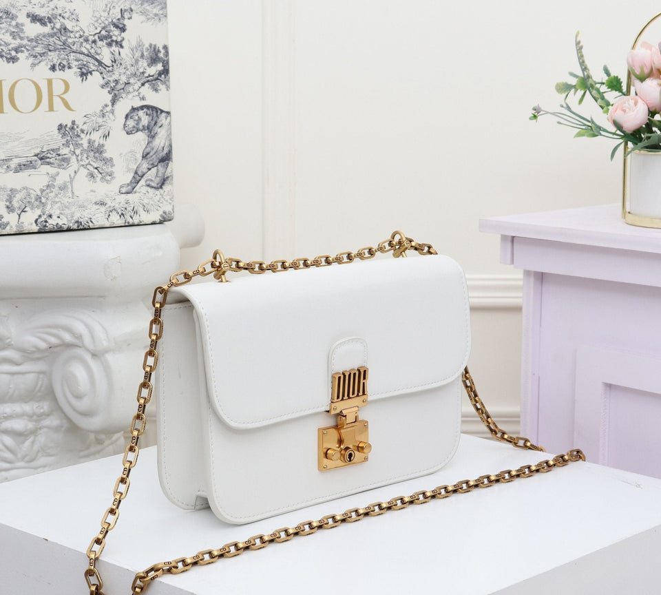 MO - Top Quality Bags Christian Dior 182