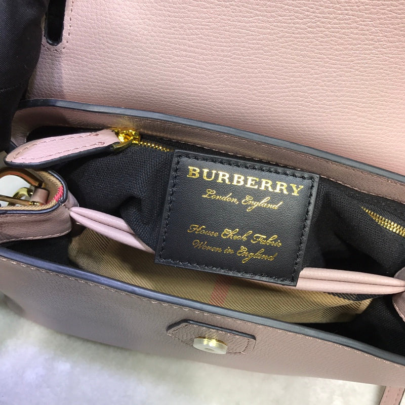 Burberry Bags - Bagsattire   238
