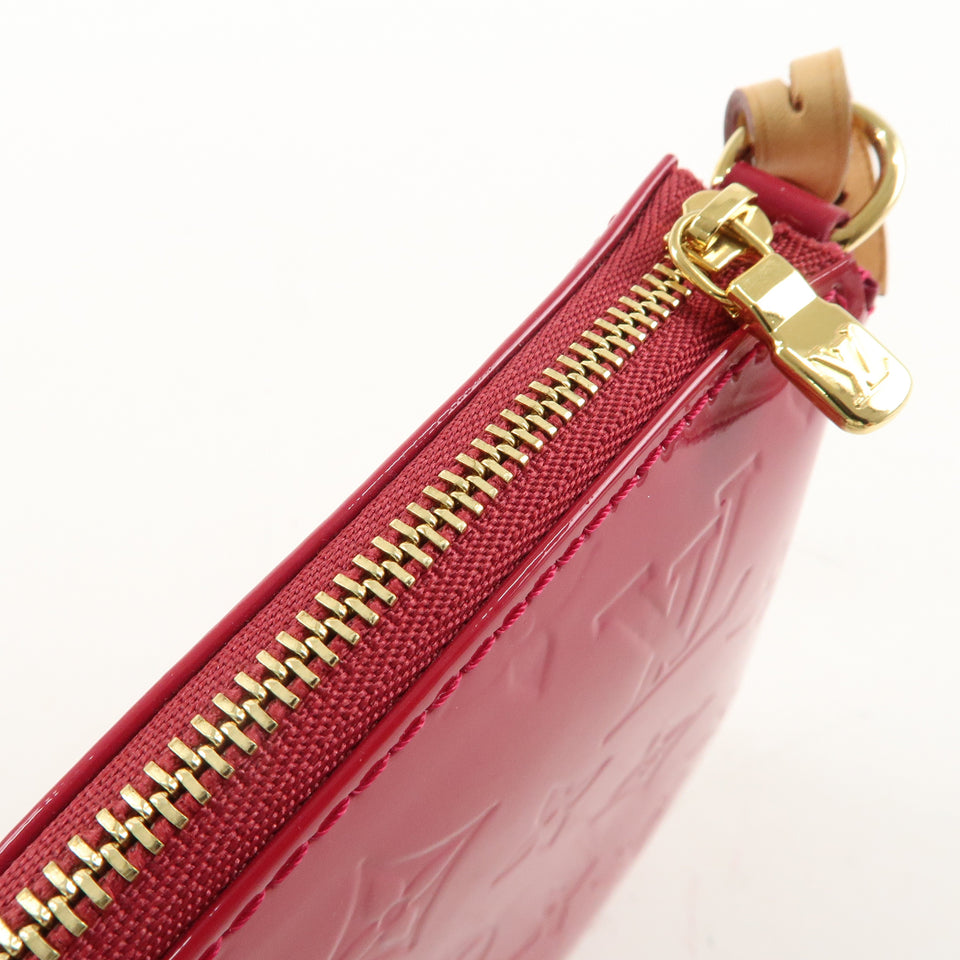 Louis Vuitton Monogram Vernis Pochette Accessoires Pouch M91573