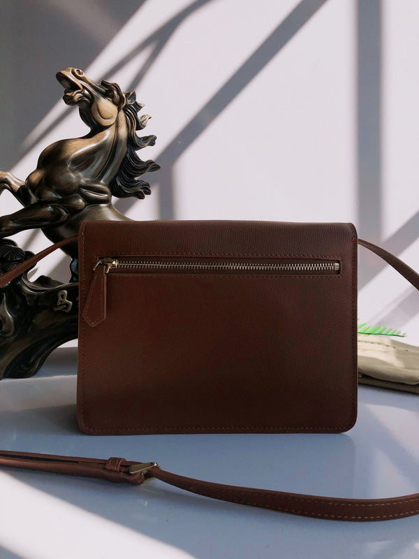 Burberry Bags - Bagsattire   469