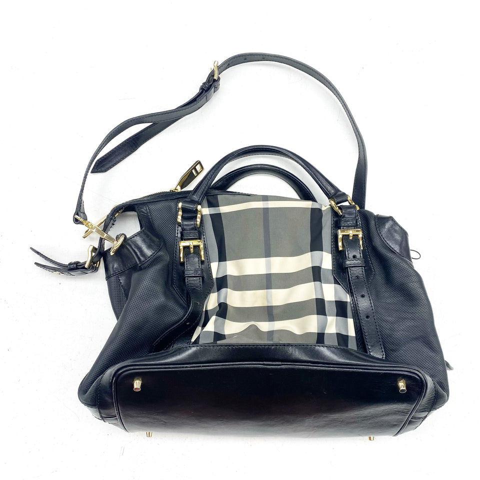 Handbag Luxury Designer By Burberry  Size: Medium