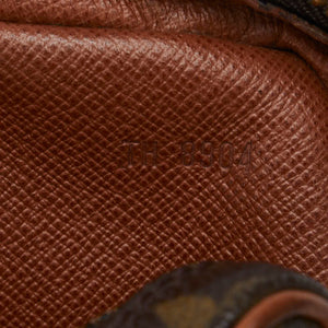 Louis Vuitton Marly Dragonne  Canvas Clutch Bag