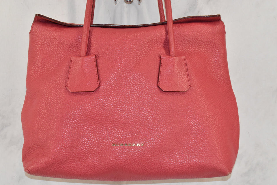 Handbag Designer By Burberry  Size: Medium