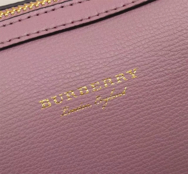 Burberry Bags - Bagsattire   303