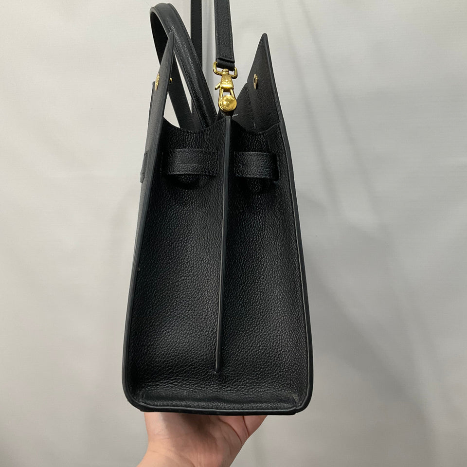 Handbag Luxury Designer By Burberry  Size: Medium