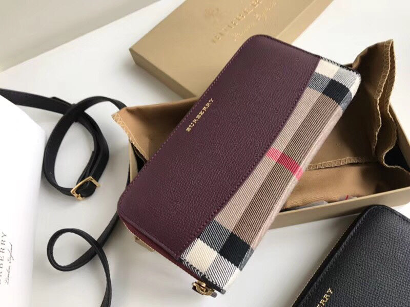 Burberry Bags - Bagsattire   389