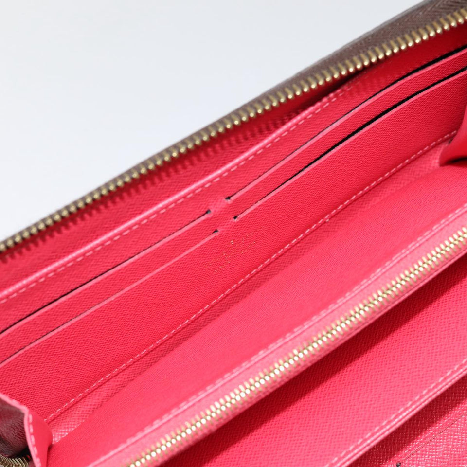 LOUIS VUITTON Zippy wallet