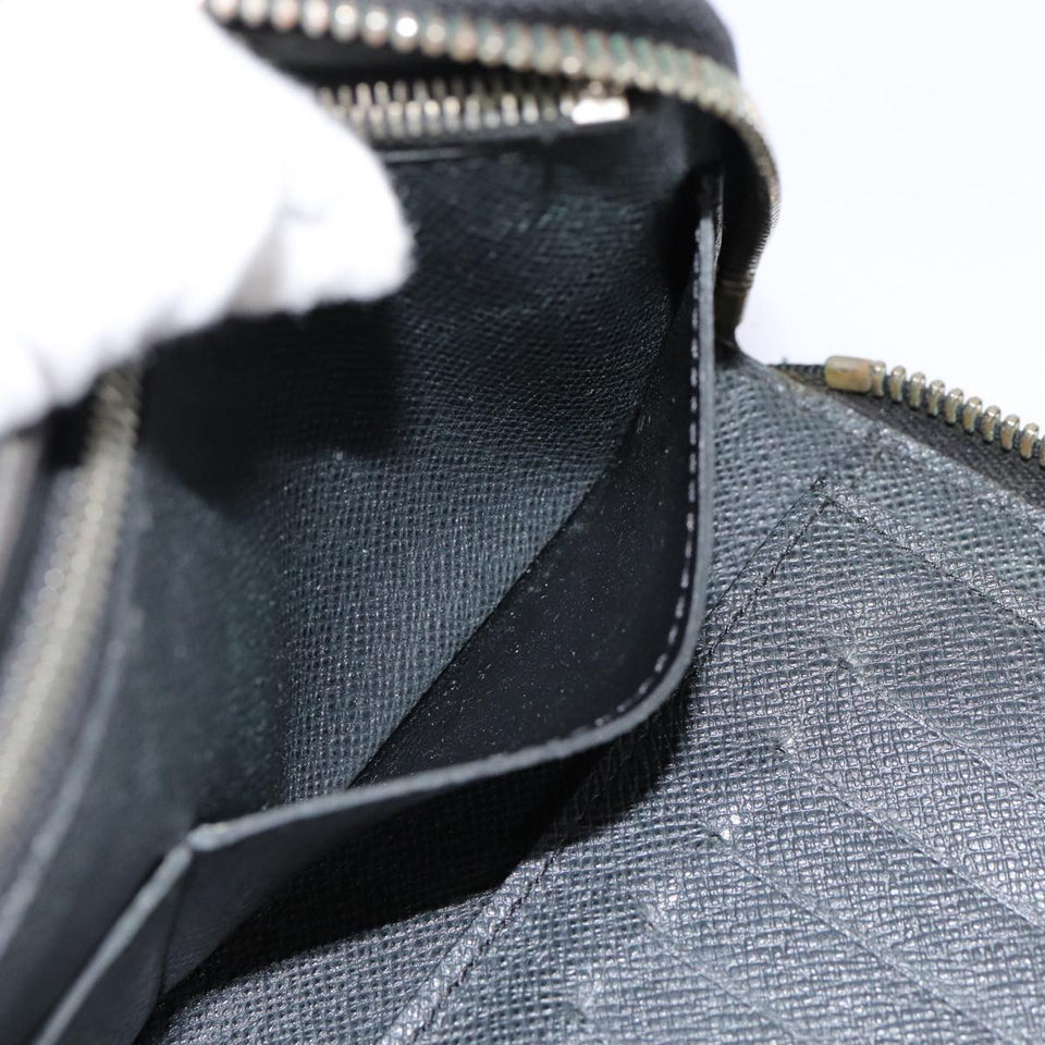 LOUIS VUITTON Zippy wallet