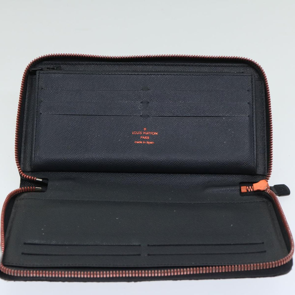 LOUIS VUITTON Zippy organizer Wallet