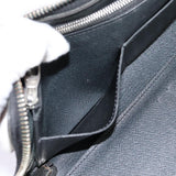 LOUIS VUITTON Zippy wallet