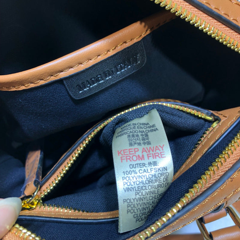 Burberry Bags - Bagsattire   645