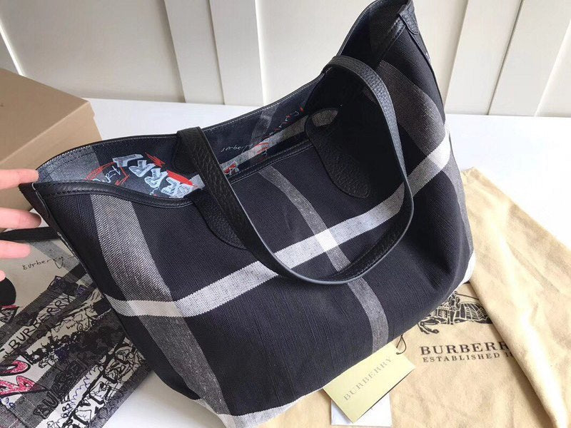 Burberry Bags - Bagsattire   294