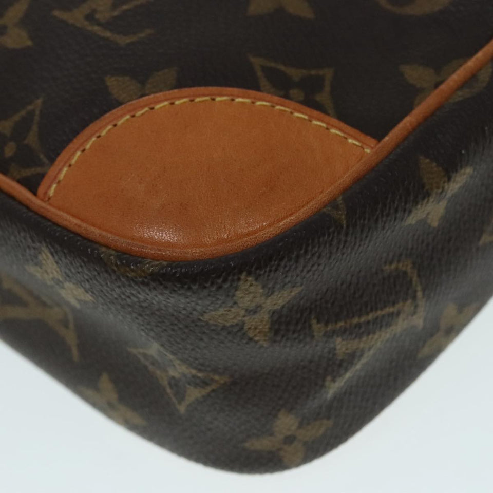 Louis Vuitton Compiegne 28  Canvas Clutch Bag