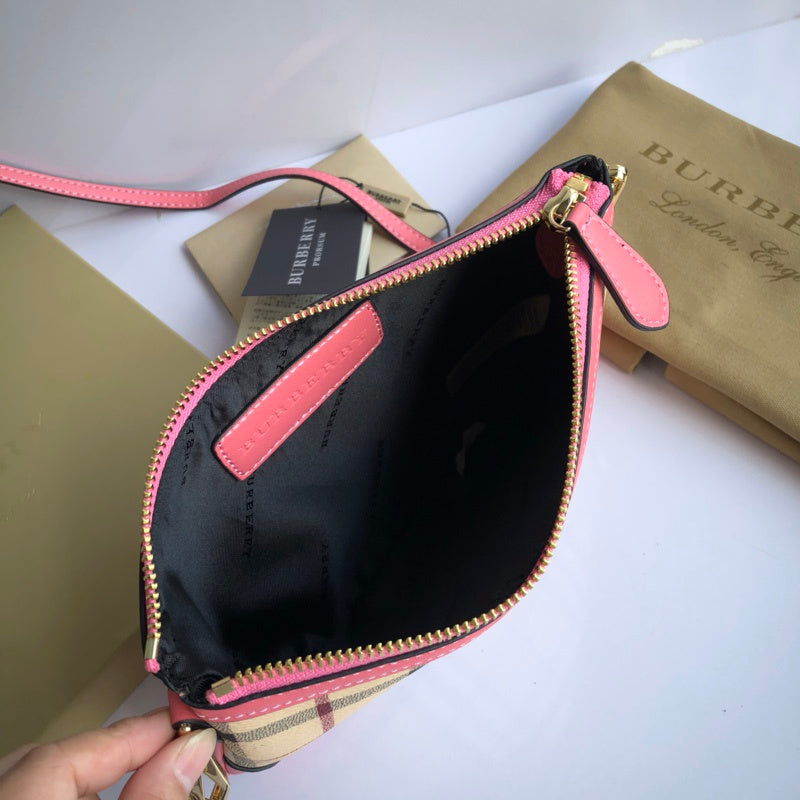 Burberry Bags - Bagsattire   481