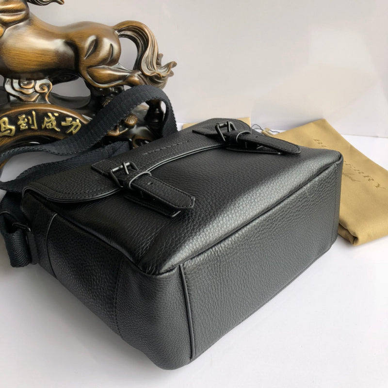 Burberry Bags - Bagsattire   396