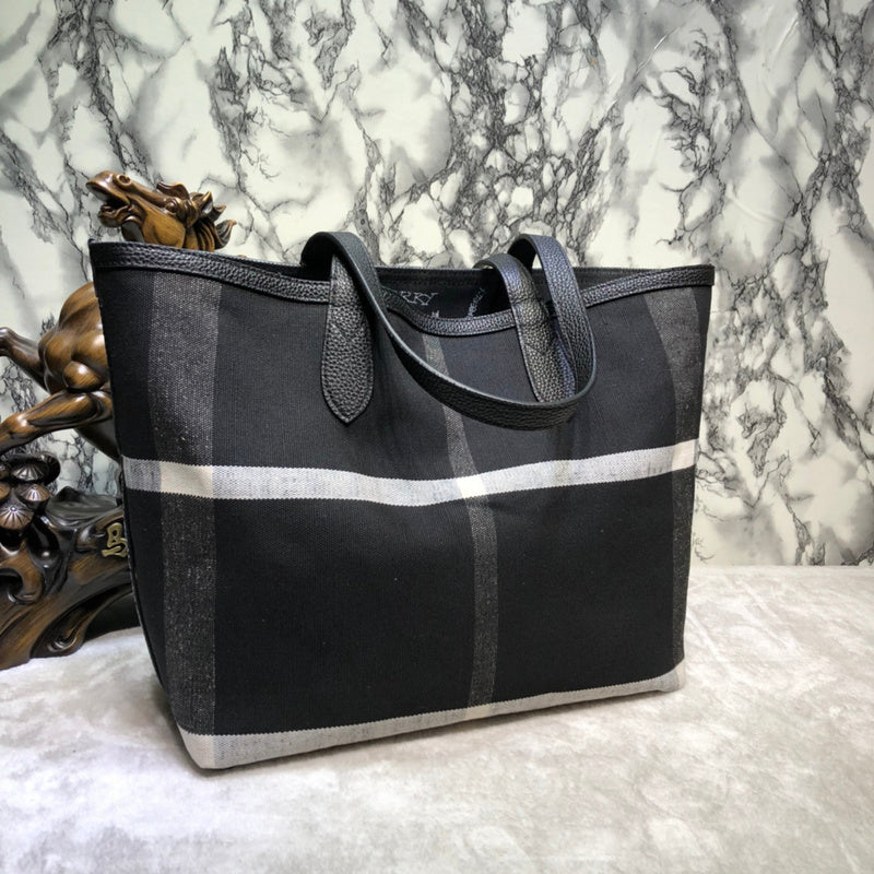 Burberry Bags - Bagsattire   419