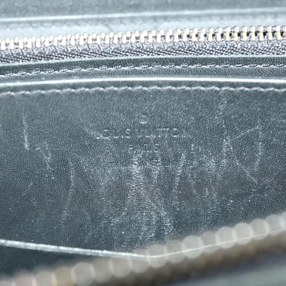 LOUIS VUITTON Zippy XL Wallet