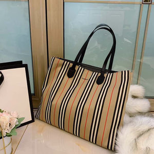 Burberry Bags - Bagsattire   220