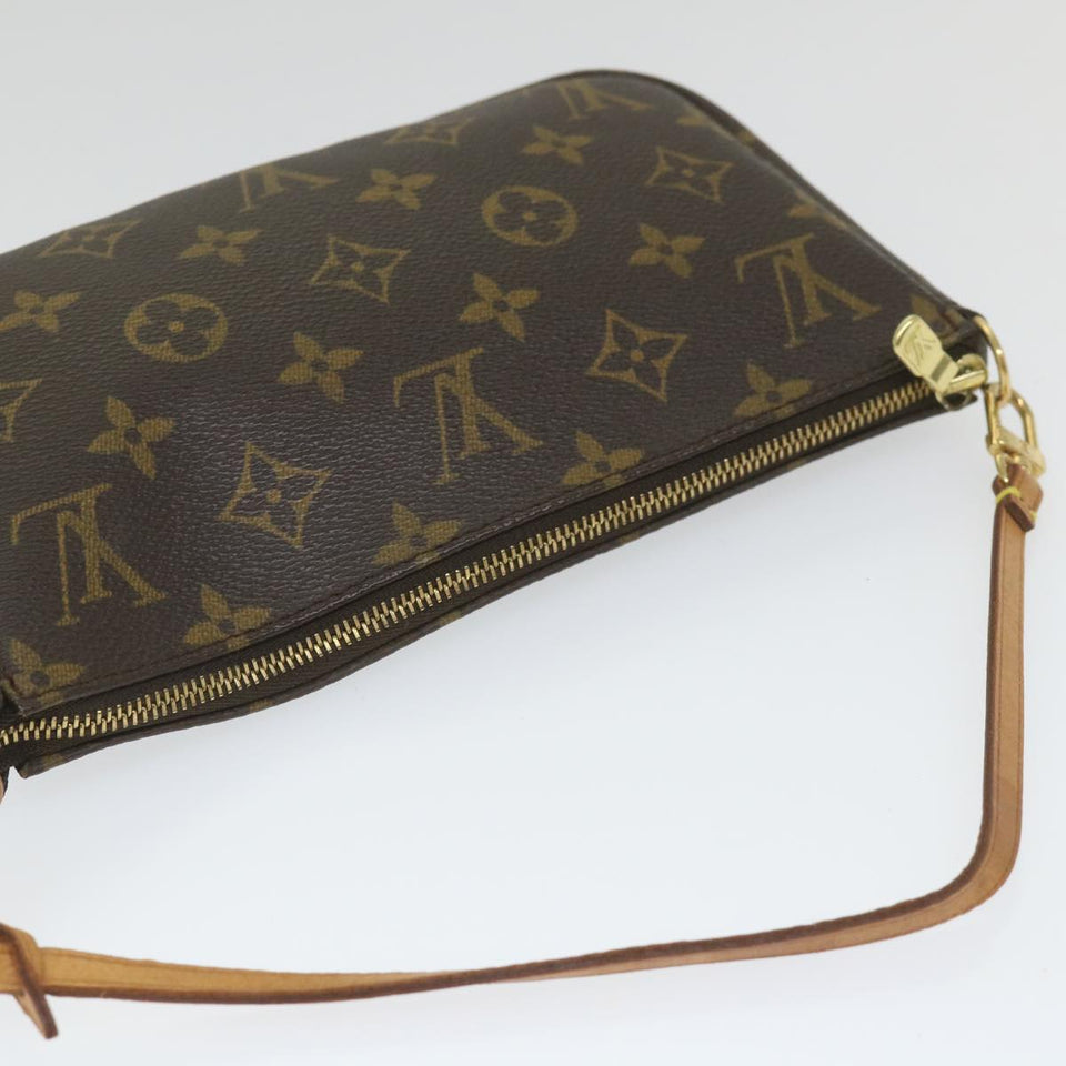Louis Vuitton Pochette Accessoires  Canvas Clutch Bag