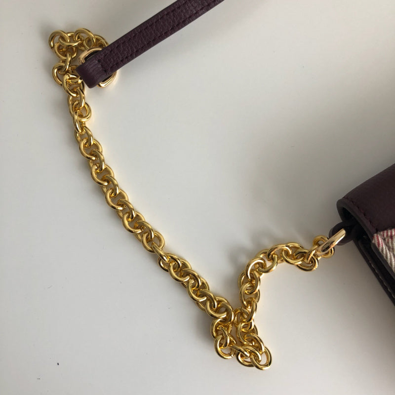 Burberry Bags - Bagsattire   484