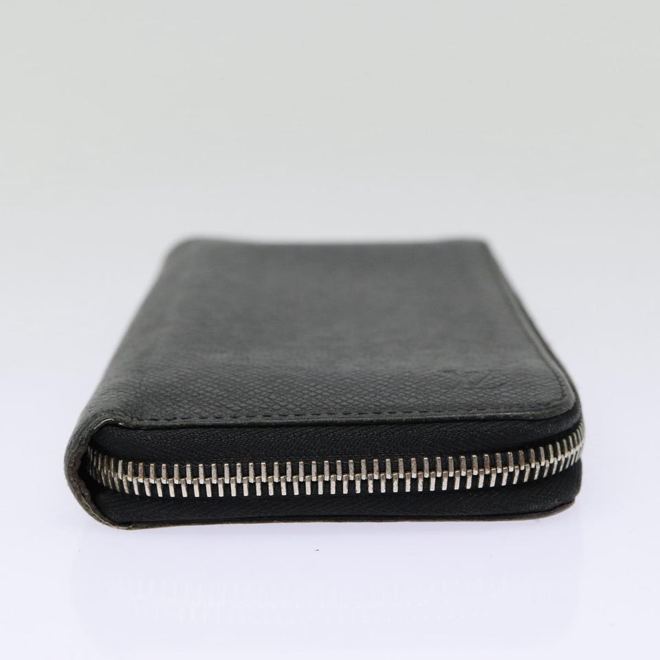 LOUIS VUITTON Zippy wallet