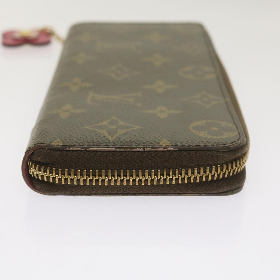 LOUIS VUITTON Zippy Wallet