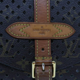 LOUIS VUITTON Shoulder Bag