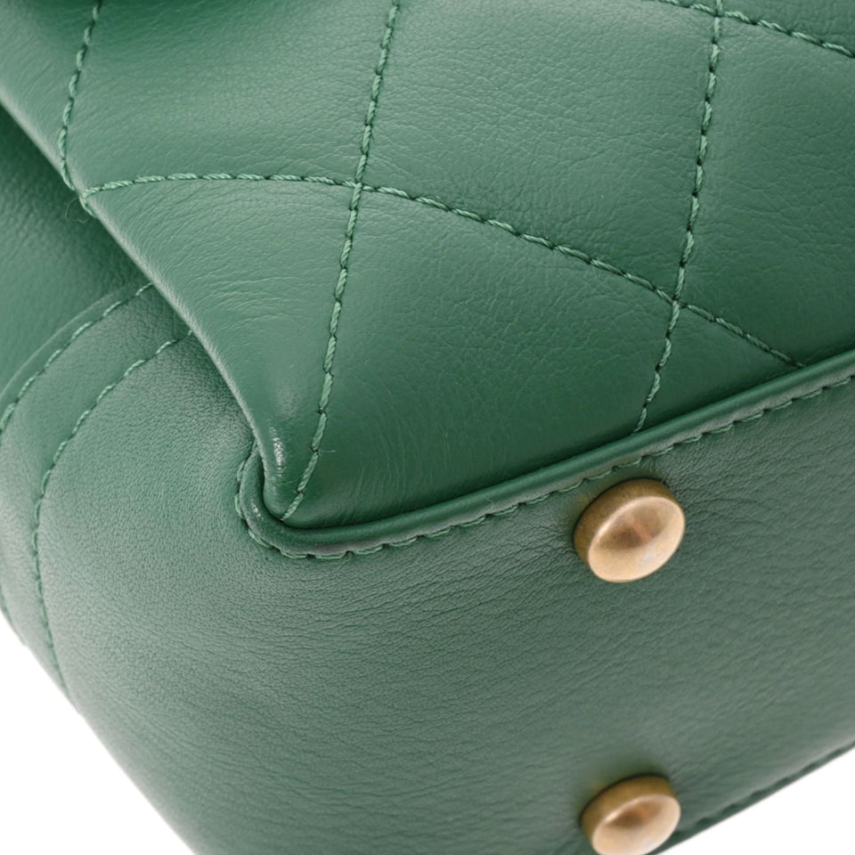 CHANEL matelasse chain shoulder green ladies lambskin bag