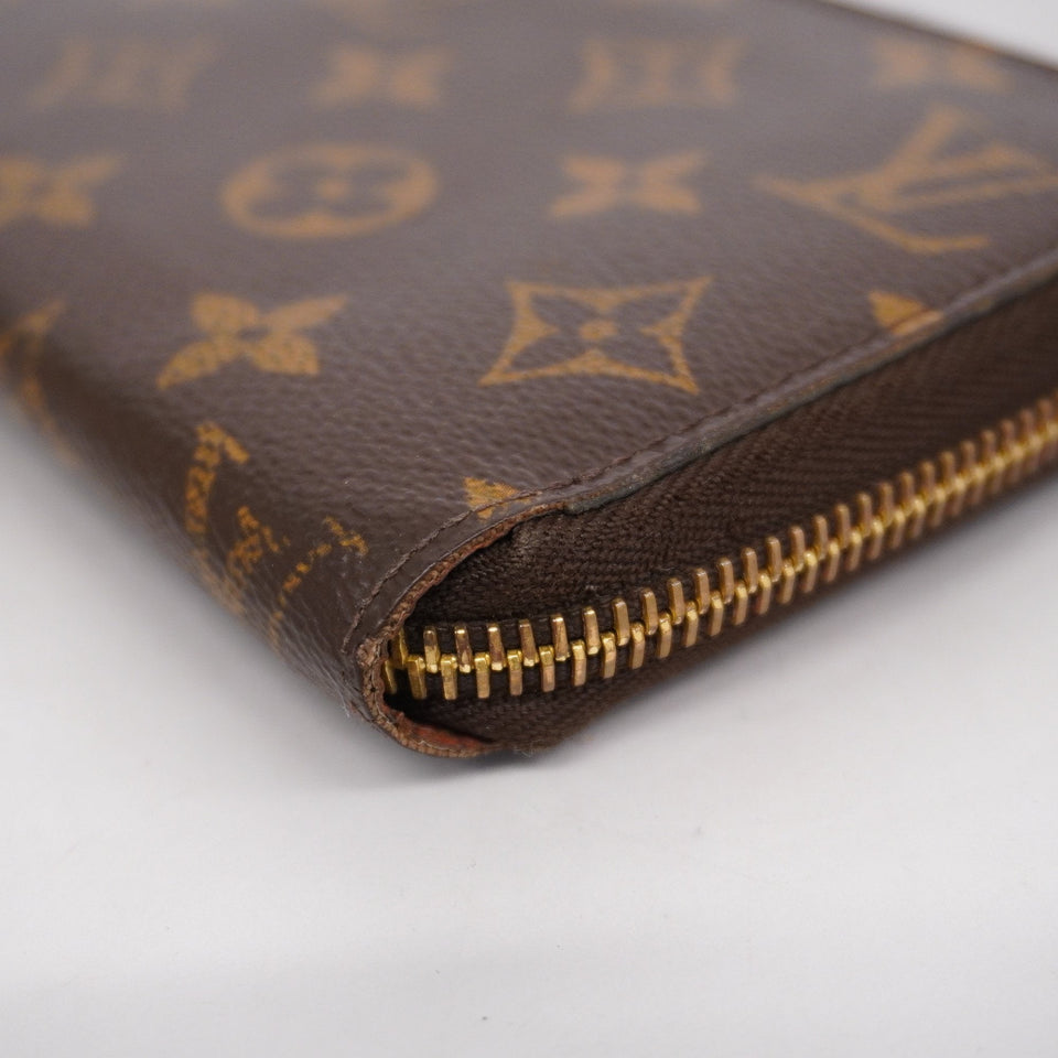 LOUIS VUITTONAuth  Monogram Zippy Wallet M42616 Long Wallet [bi-fold]