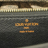 LOUIS VUITTONAuth  Epi Serie Dragonne M52612 Clutch Bag Noir