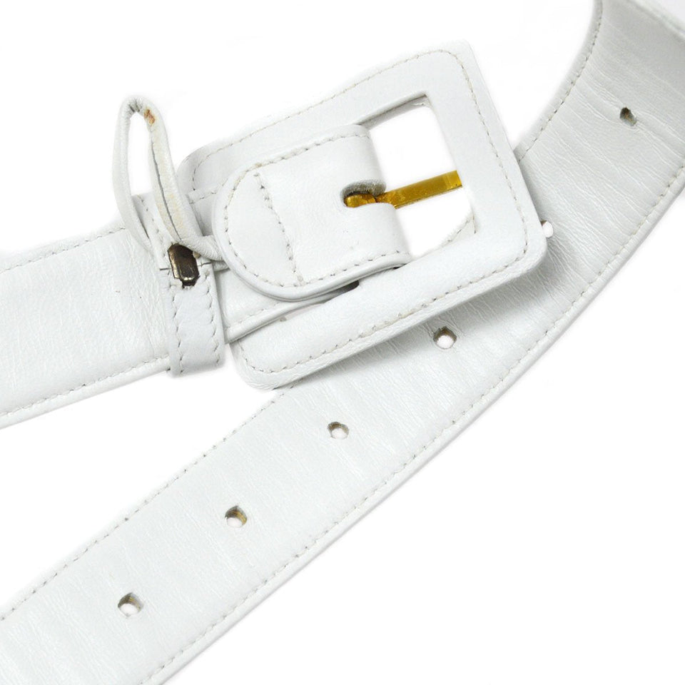 CHANEL 1991-1994 White Lambskin Triple CCs Belt Bag #85 37247