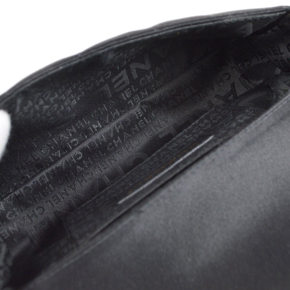 CHANEL 2009-2010 Camellia Choco Bar Single Chain Shoulder Bag Black Satin