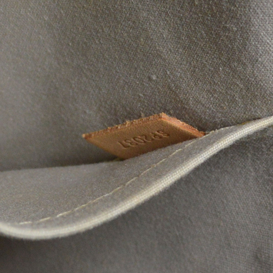 LOUIS VUITTON 2007 LOCKIT MONOGRAM MIROIR M95450