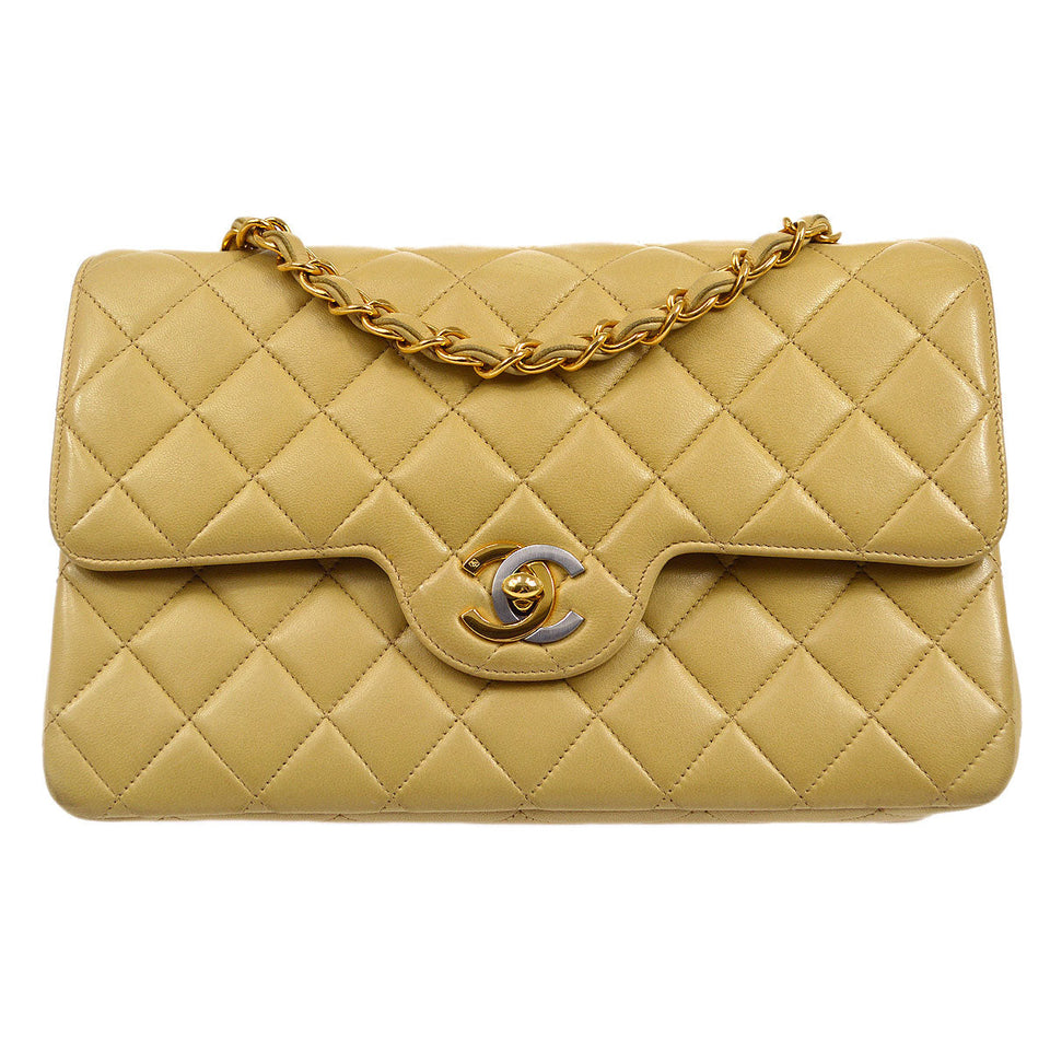 CHANEL 1996-1997 Paris Limited Round Double Flap Small Beige Lambskin