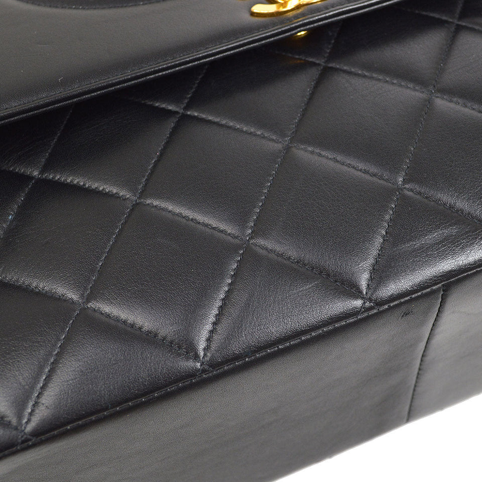 CHANEL 1991-1994 Chain Shoulder Bag Black Lambskin