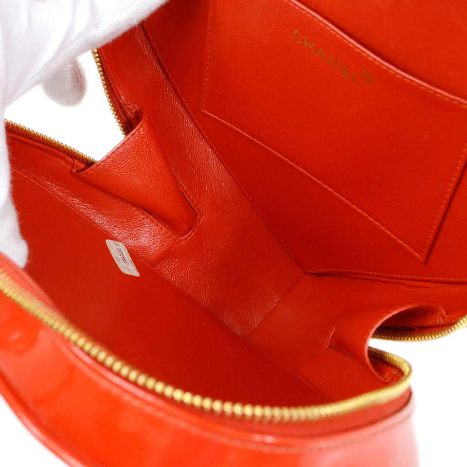 CHANEL * 1995 Heart Vanity Handbag