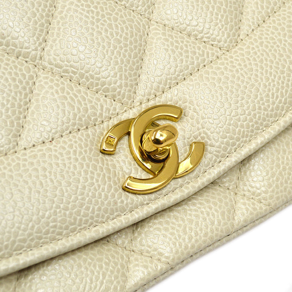 CHANEL * 1994-1996 Diana Flap Medium Ivory Caviar